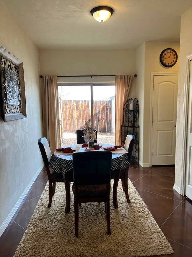 Photo - 1719 E 23rd St Unidad Apt A