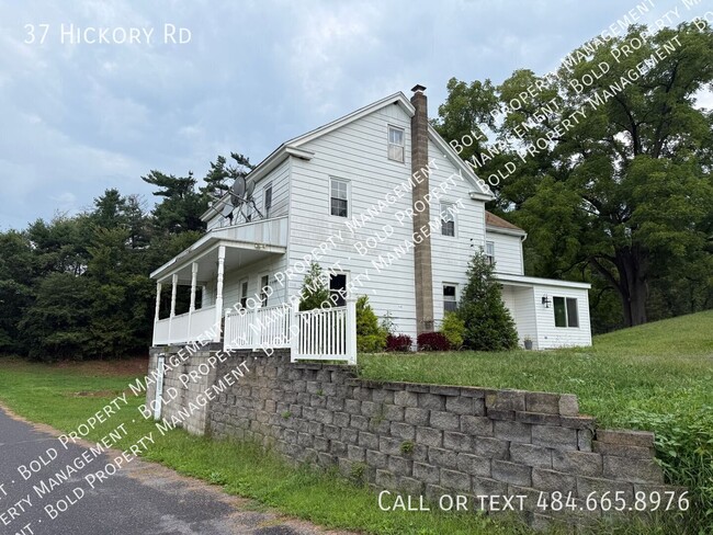 37 Hickory Rd