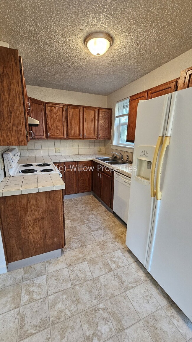 Photo - Quaint Two Bedroom in Lakewood