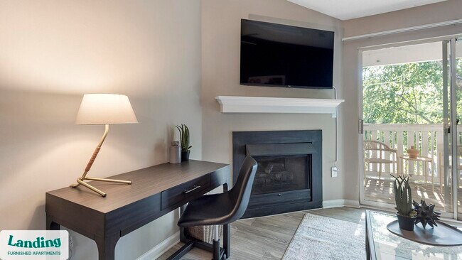 Photo - 300 Long Shoals Rd Unidad 17I