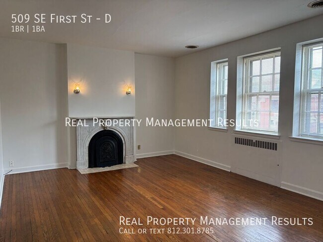 Photo - 509 SE First St-D Unit D