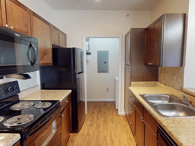 Shaker Cabinets - Avalon at Carlsbad