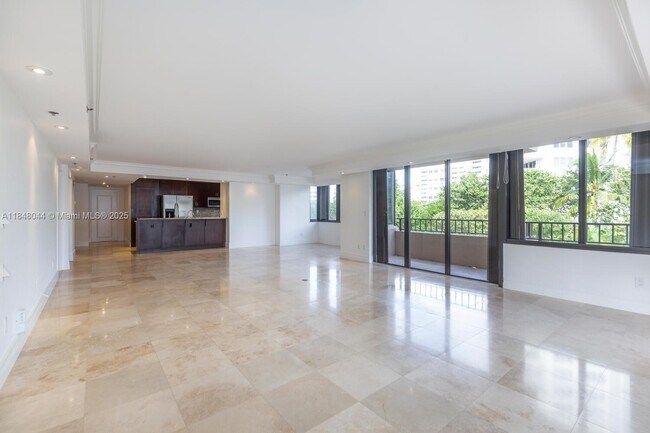 Photo - 251 Crandon Blvd Unit 243