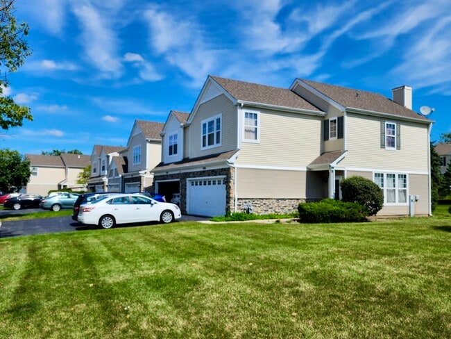 1904 Cobblestone Dr