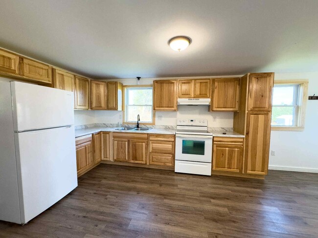 Photo - 41 Couture St