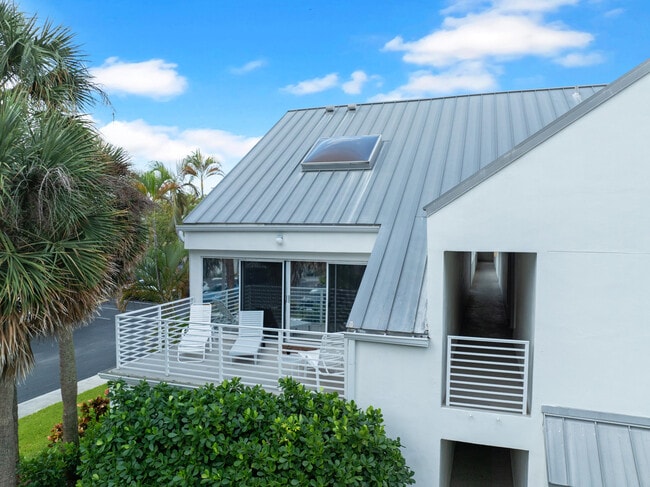 Photo - 1605 S US Hwy 1 Unit M2-215