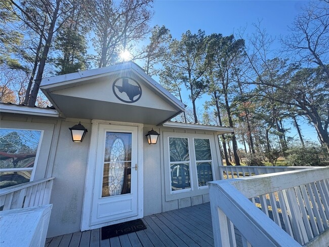 Photo - 17302 Mathis Rd