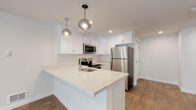 Photo - Fountainside