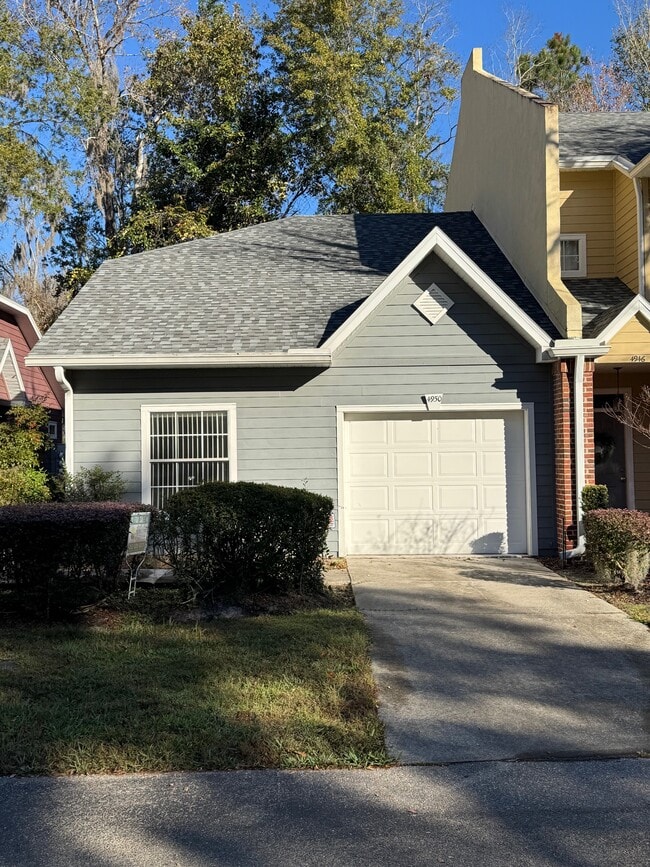 Photo - 4950 NW 1st Pl