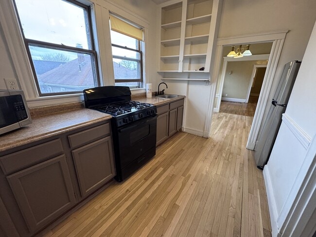 Photo - 43-45-45 Cheney St Unit 3