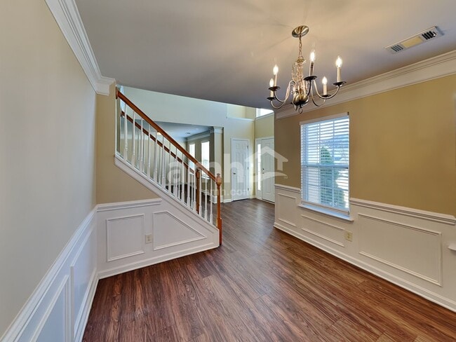 Photo - 112 Dunnell Rd