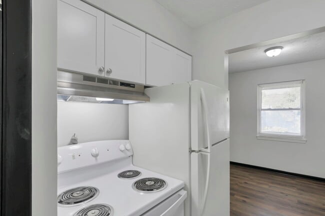 Photo - 1442 Tiki Ln