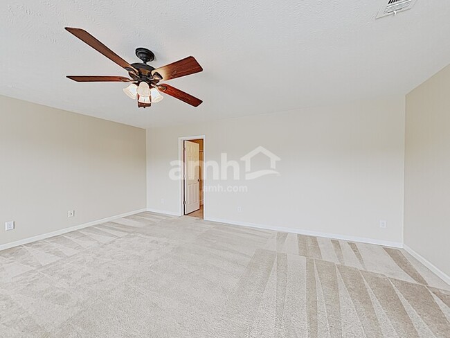 Building Photo - 1050 Gannett Rd Rental
