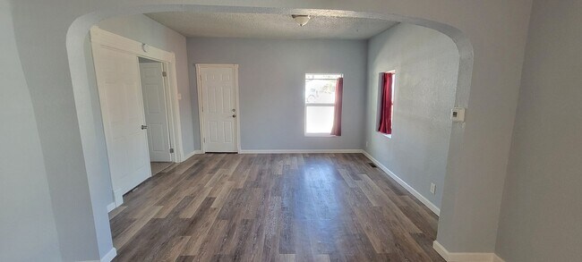 408 Rudd Ave
