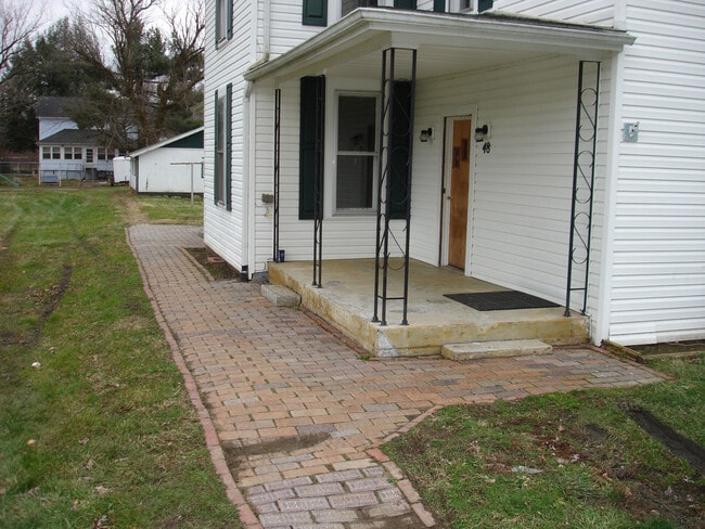 48 Mound St
