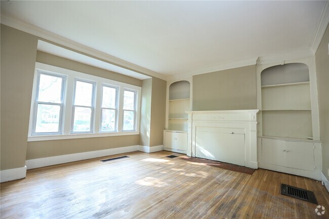 Building Photo - 399 Barrington St Rental