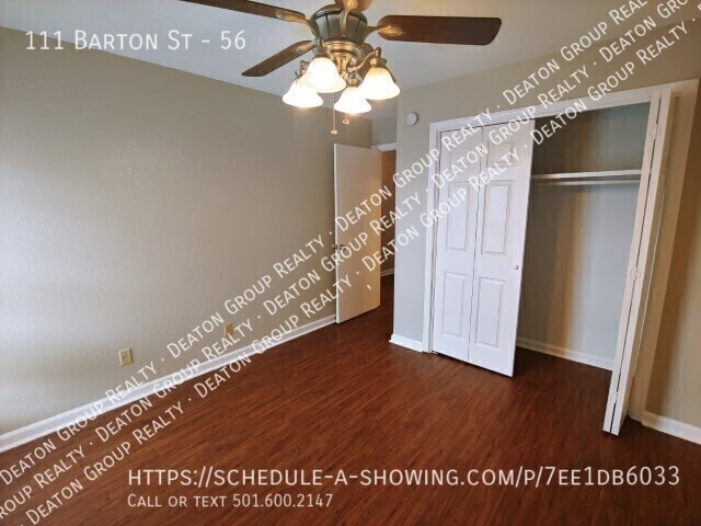 Photo - 111 Barton St Unidad 56