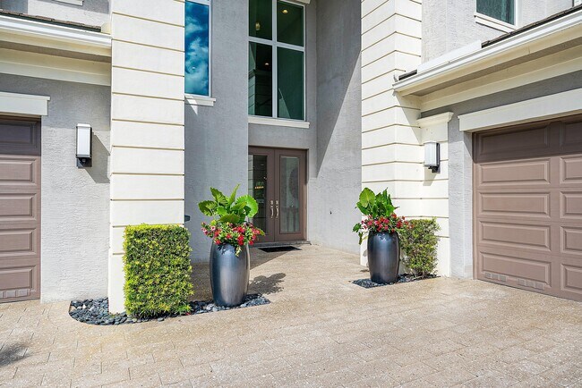 Photo - 19863 Meadowside Ln