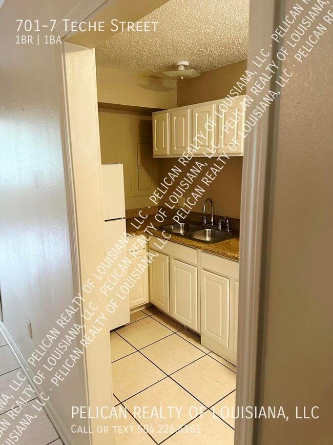 Photo - 701 Teche St