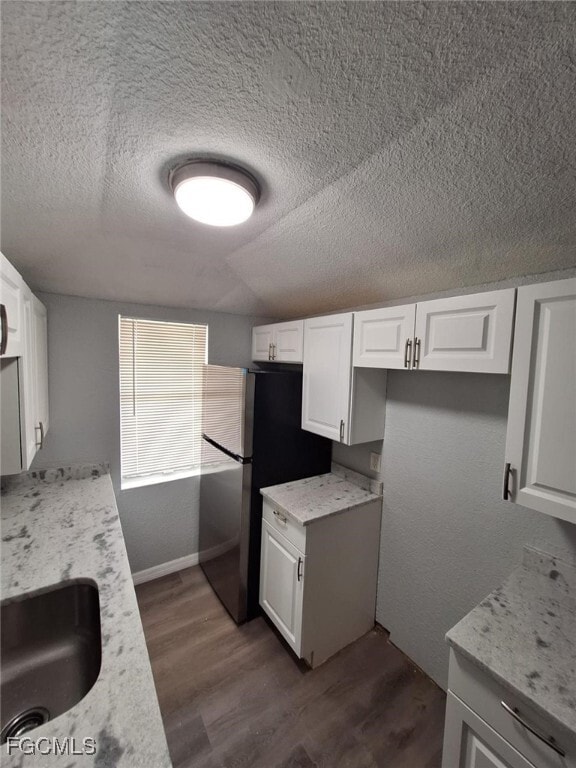 Photo - 2575 Second St