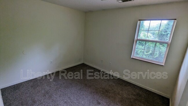 Photo - 134 Rolland St Unit 10