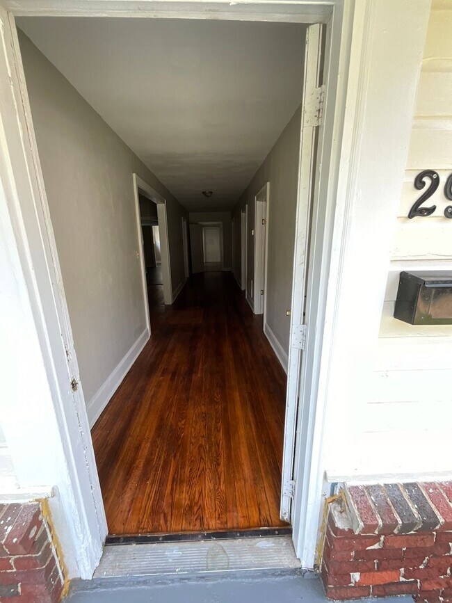 Photo - 2939 Milam St