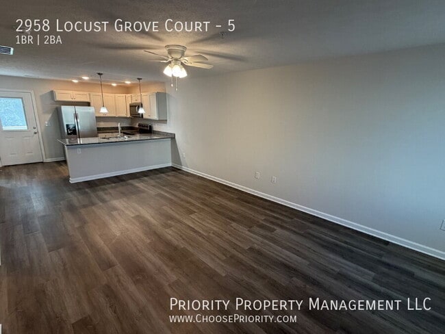 Photo - 2958 Locust Grv Ct Unit 5