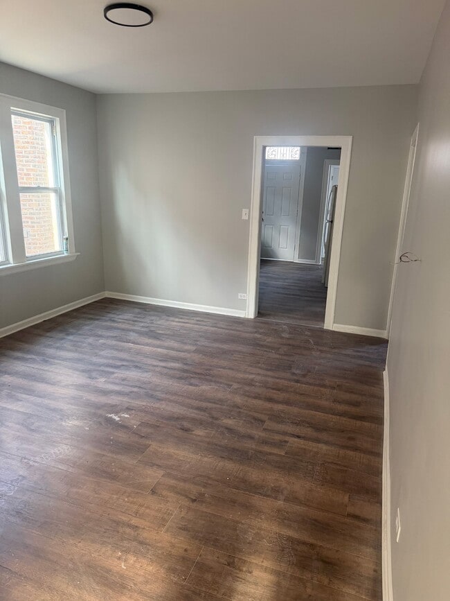 Photo - 7353 S King Dr