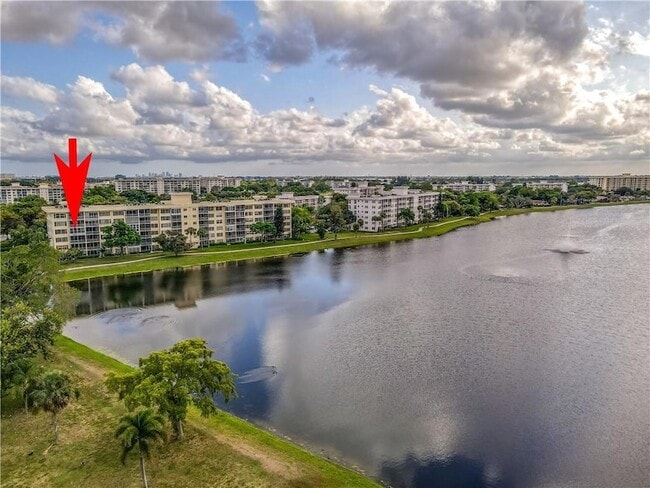 Photo - 2751 N Palm Aire Dr Unit 501