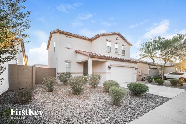 4813 W Lydia Ln