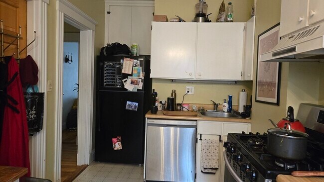 Photo - 1986 Commonwealth Ave Unit 4