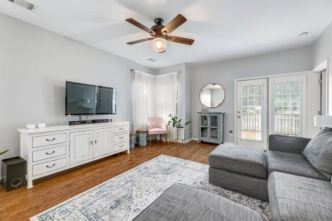 Photo - 411 W St Elmo Rd