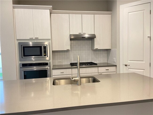 Photo - 1615 Woodwind Ln