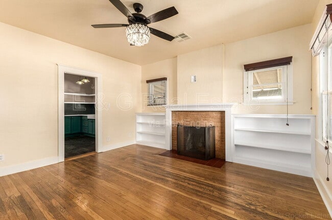 Photo - 2034 N Mitchell St