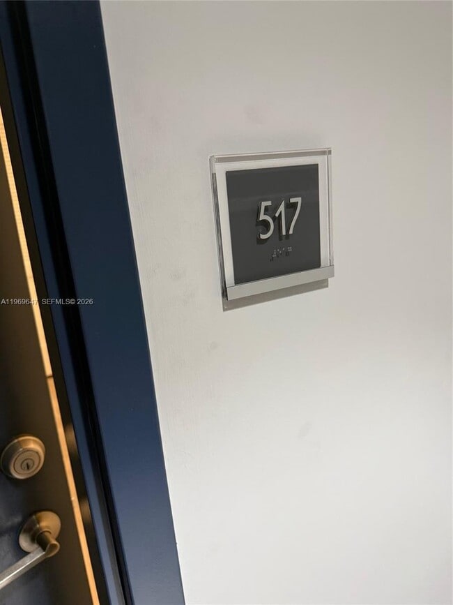 Photo - 437 SW 4th Ave Unit 517