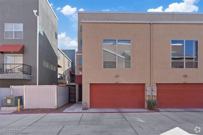 Building Photo - 2007 Yaupon Ave Rental