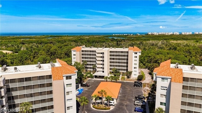 Building Photo - 15171 Cedarwood Ln Unit 3604