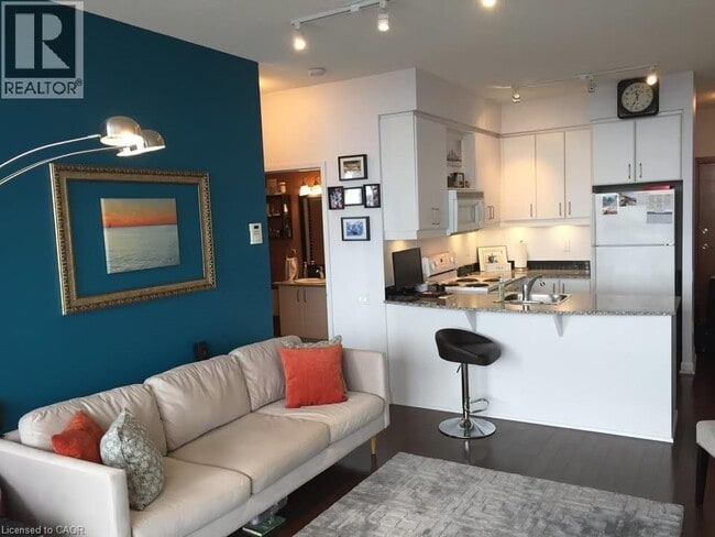 Photo - 33 Sheppard Ave E Unité 3101