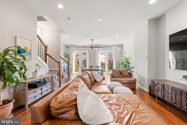 Photo - 710 E Howell Ave