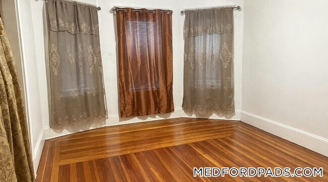 146 Fellsway Unit 1