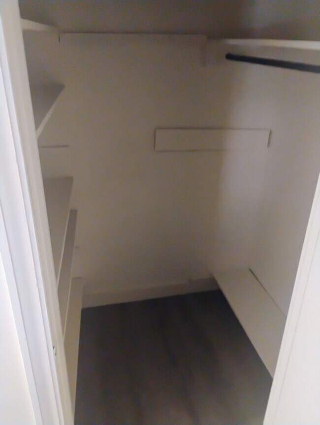67 Stark St Unit 6