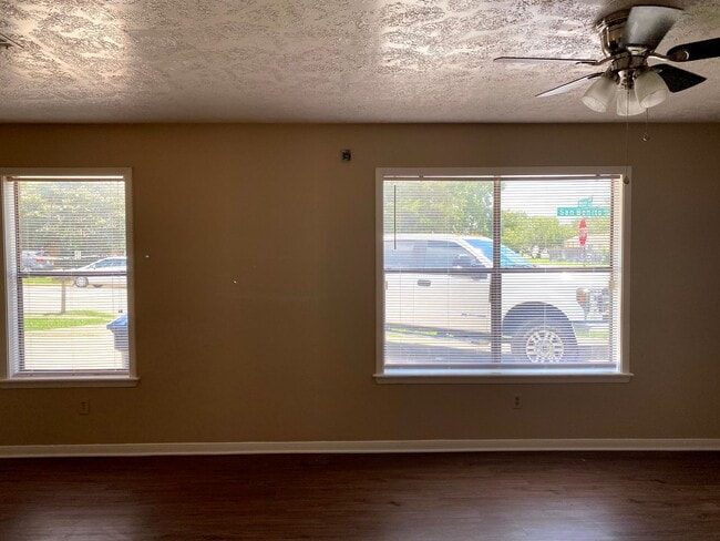 Photo - Cozy 2/2 Duplex Available for Prelease!