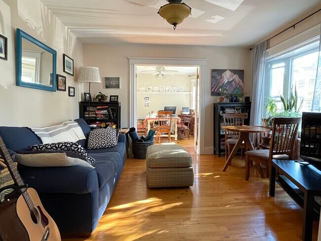 Photo - 34 Parkdale St Apartments Unit 1
