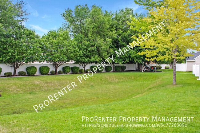 Photo - 926 N 1125 W