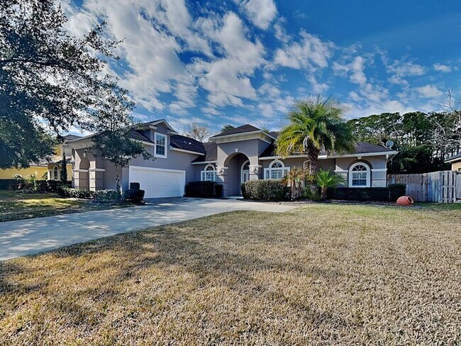 Building Photo - 11764 Crusselle Dr