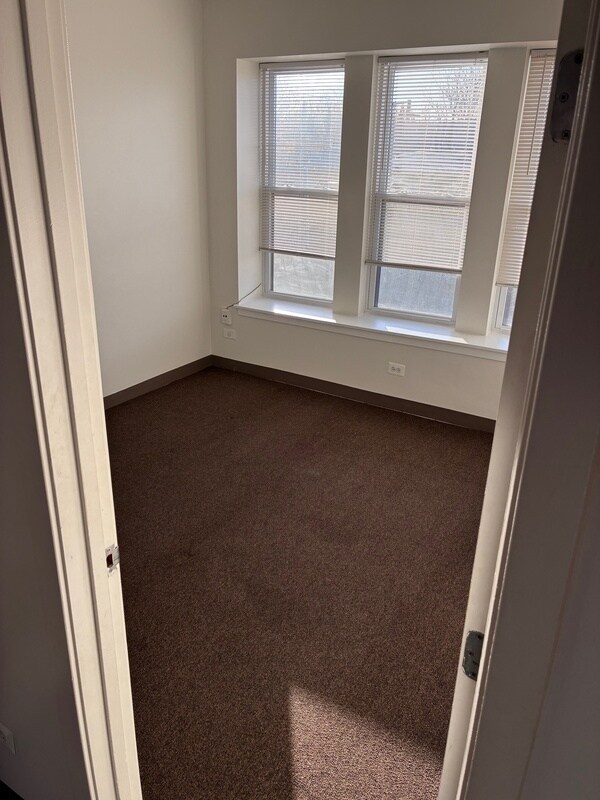 Photo - 5647 W Madison St Unit 10 -2C