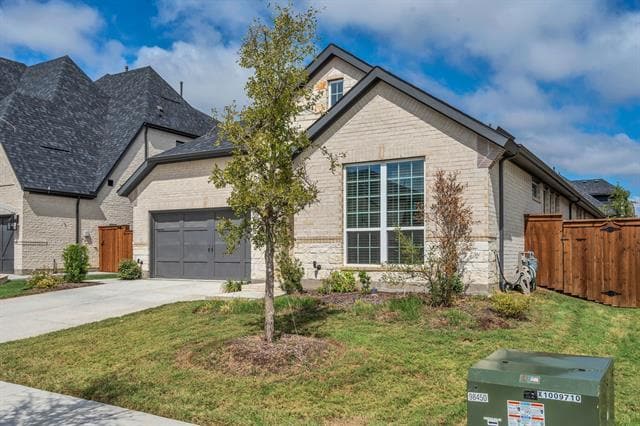 Photo - 16128 Harris Hawk St