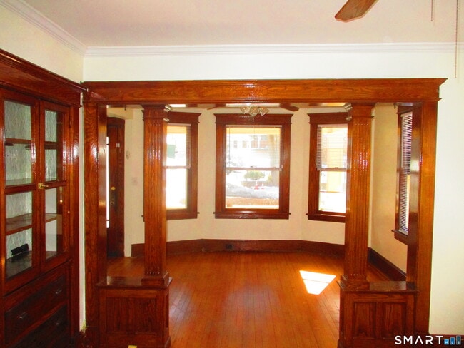 Photo - 247 Flax Hill Rd Unit 1(First Floor)