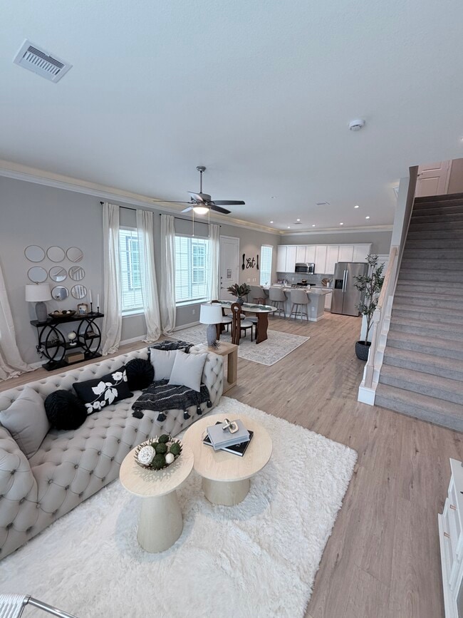 Photo - 907 Beebrush Ln