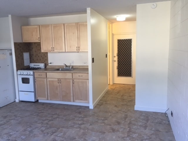 Photo - $1,550 Low rise Studio with all utilities included at Punahou Gardens in Makiki